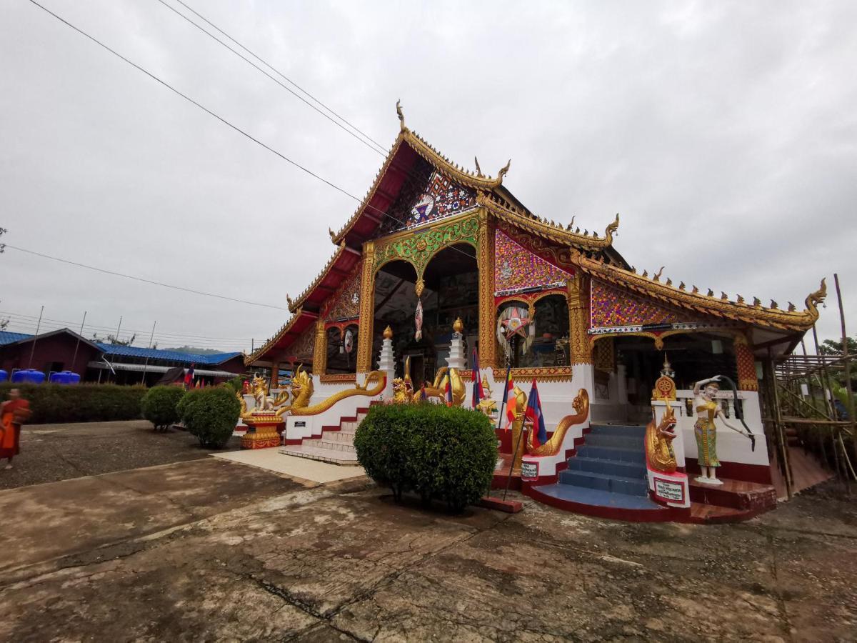 Manilath Guesthouse Ban Houayxay Bagian luar foto