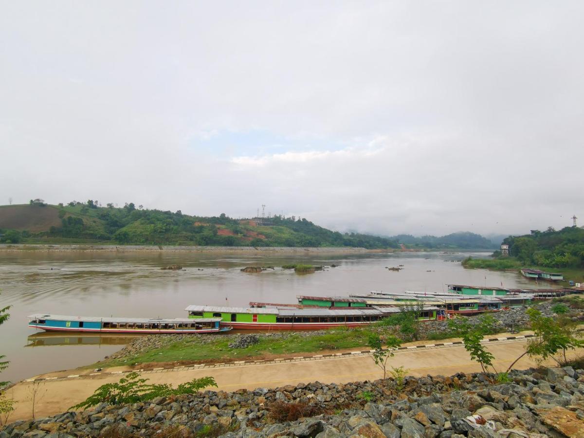 Manilath Guesthouse Ban Houayxay Bagian luar foto
