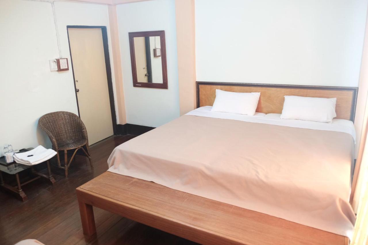 Manilath Guesthouse Ban Houayxay Bagian luar foto