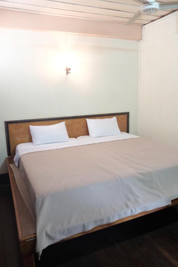 Manilath Guesthouse Ban Houayxay Bagian luar foto